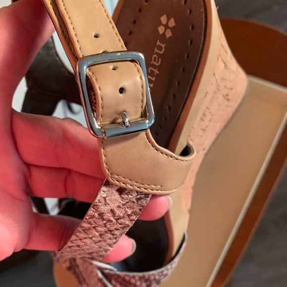 💰💰💰Naturalizer Phyton heels - Picture 6 of 13